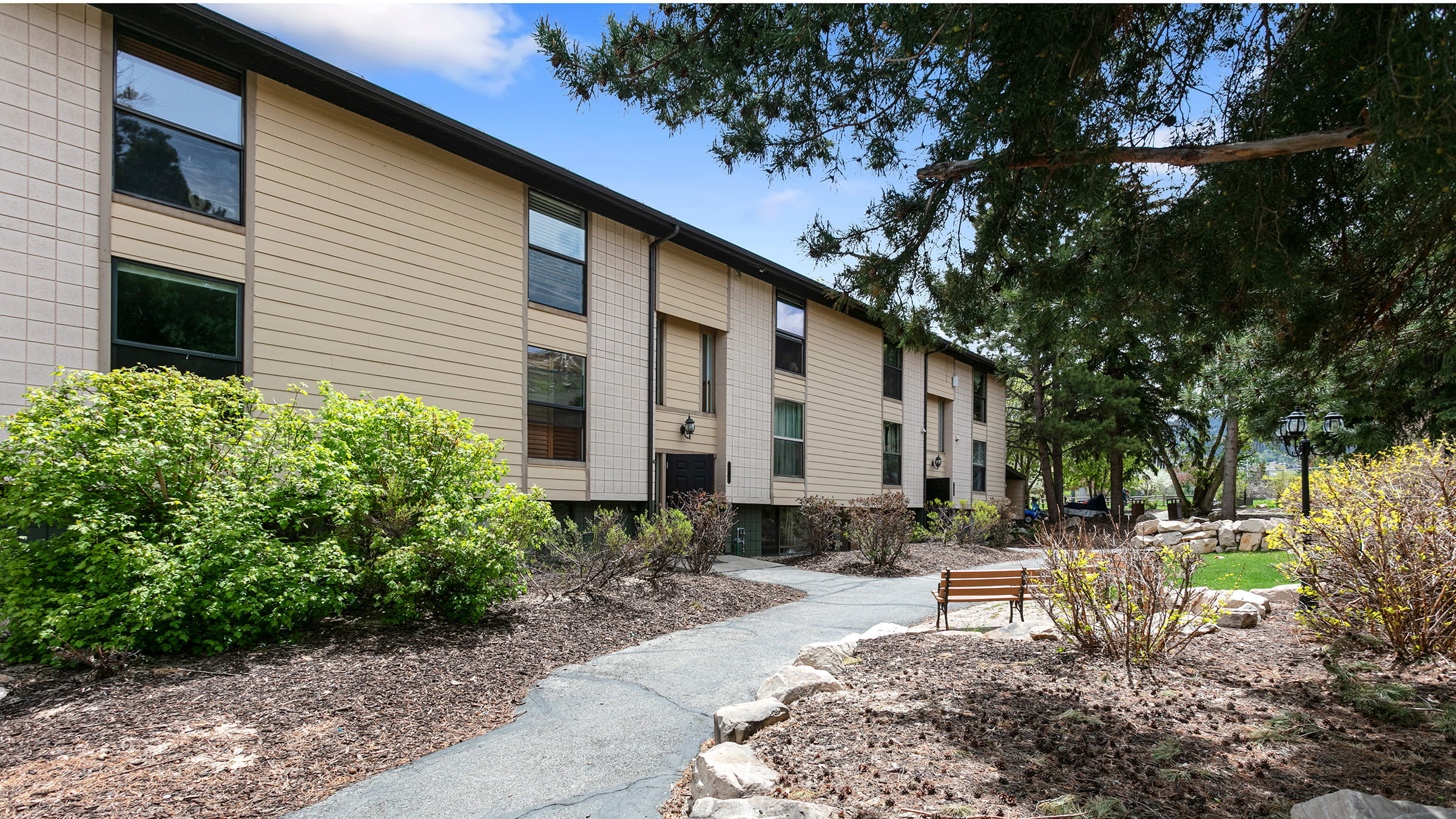 Image of Snow Country employee housing exterior.