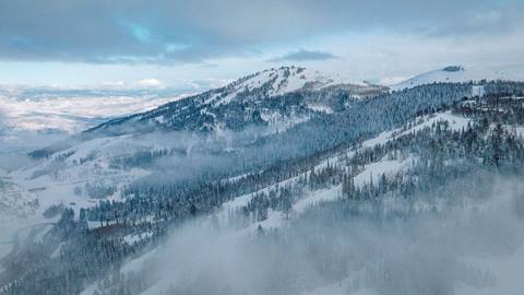 Deer Valley winter mountain views