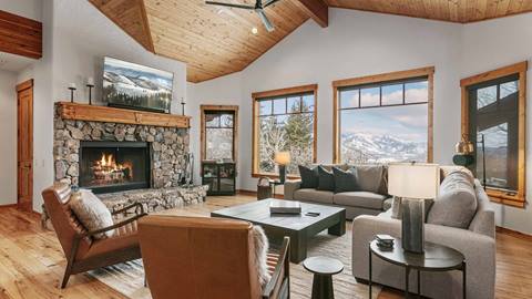 Living room at 3652 Sun Ridge in Deer Valley.