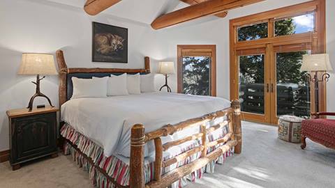 7780 Sterling Drive bedroom