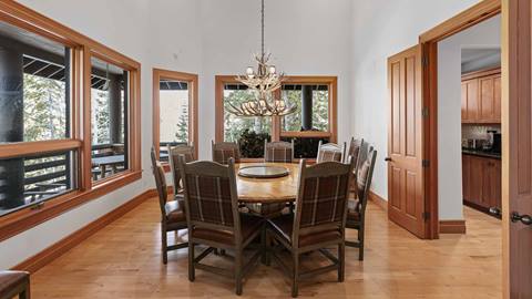 7780 Sterling Drive dining room