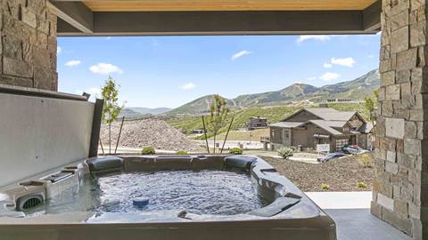 Private hot tub with mountain views at Deer Valley's luxury lodging property, Amanti Lago 11427