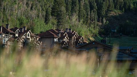 Exterior view of the Black Diamond Lodge taken during the summer.