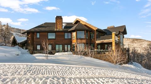 Deer Crest 3127 Exterior
