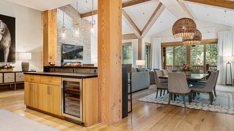 Grand Lodge 502 Kitchen