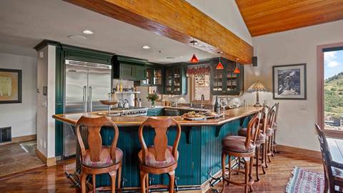 La Maconnerie 3 Kitchen