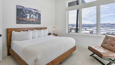 Bedroom in Deer Valley's luxury lodging property SkyRidge 1152