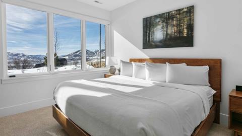 Bedroom in Deer Valley's luxury lodging property SkyRidge 1152
