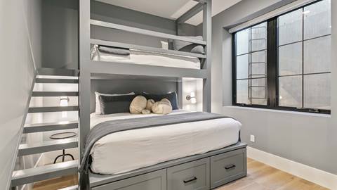 Deer Valley lodging property SkyRidge 11981 bunk beds