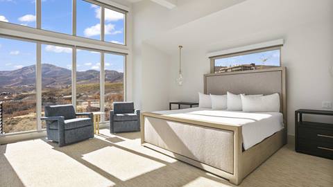 SkyRidge 1199 bedroom