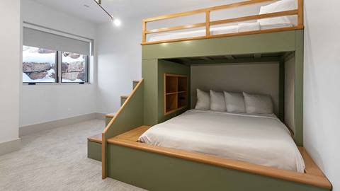 Bunk beds in Deer Valley's luxury lodging property SkyRidge 1199.