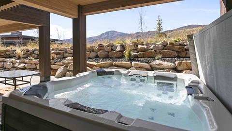 Private hot tub at Deer Valley lodging property SkyRidge 1245