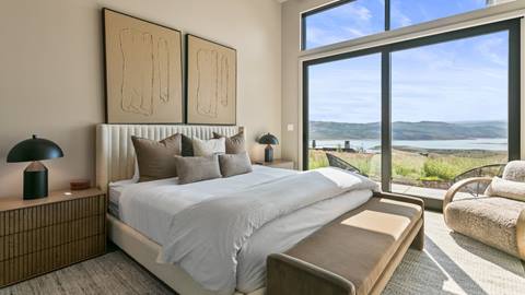 SkyRidge 1585 bedroom 1