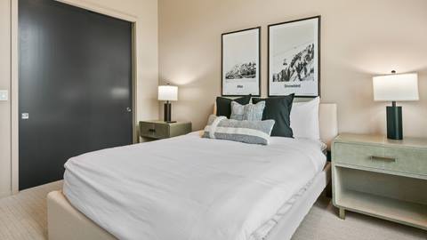 SkyRidge 1585 bedroom 3