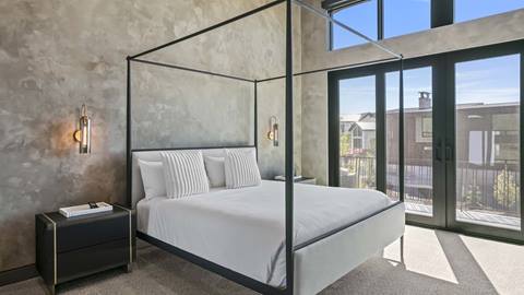 SkyRidge bedroom