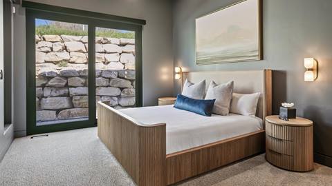 SkyRidge bedroom