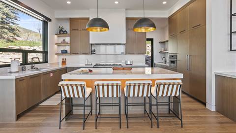 SkyRidge 1868  kitchen counter