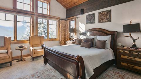 Stag 47 Bedroom 3