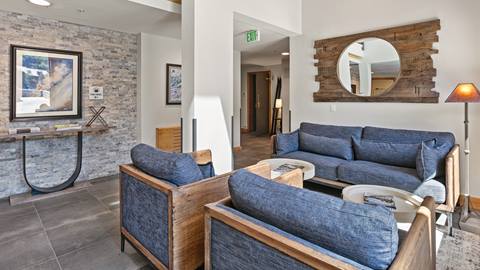 Trail's End Lodge lobby at Deer Valley