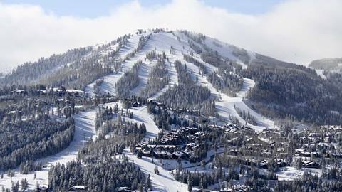 Scenic view of Deer Valley Resort in the winter.