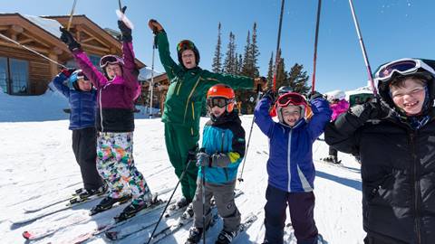 A group of kids taking a ski lesson at Deer Valley Resort
