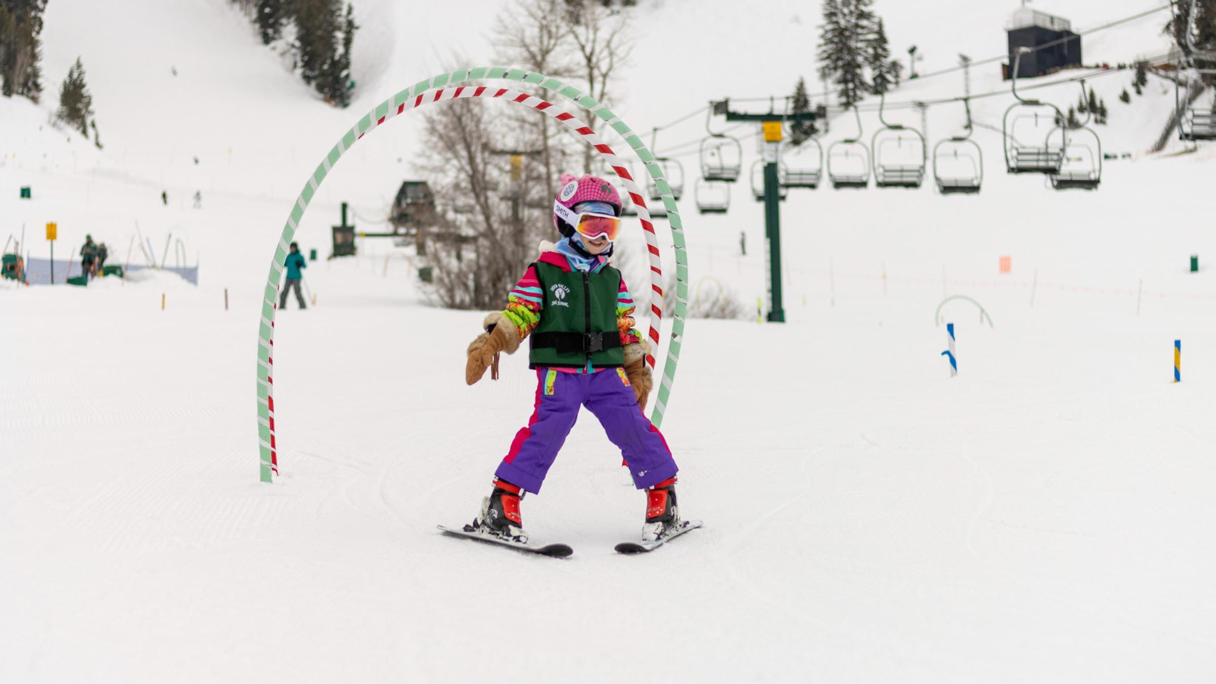 A little girl taking a Fawn lesson at Deer Valley Resort