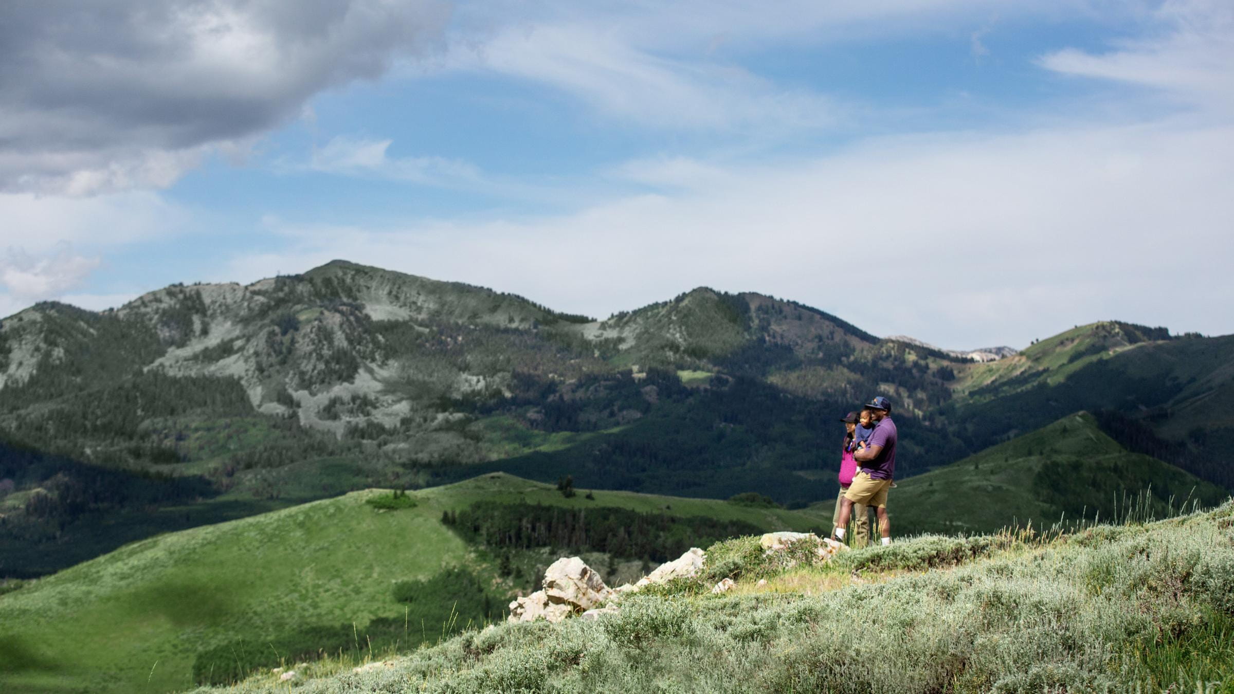 Deer Valley family hiking