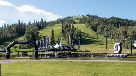 SCOTT camp outdoor set up