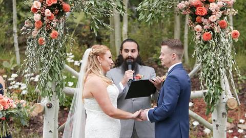 A bride and groom getting married at Goldener Hirsch