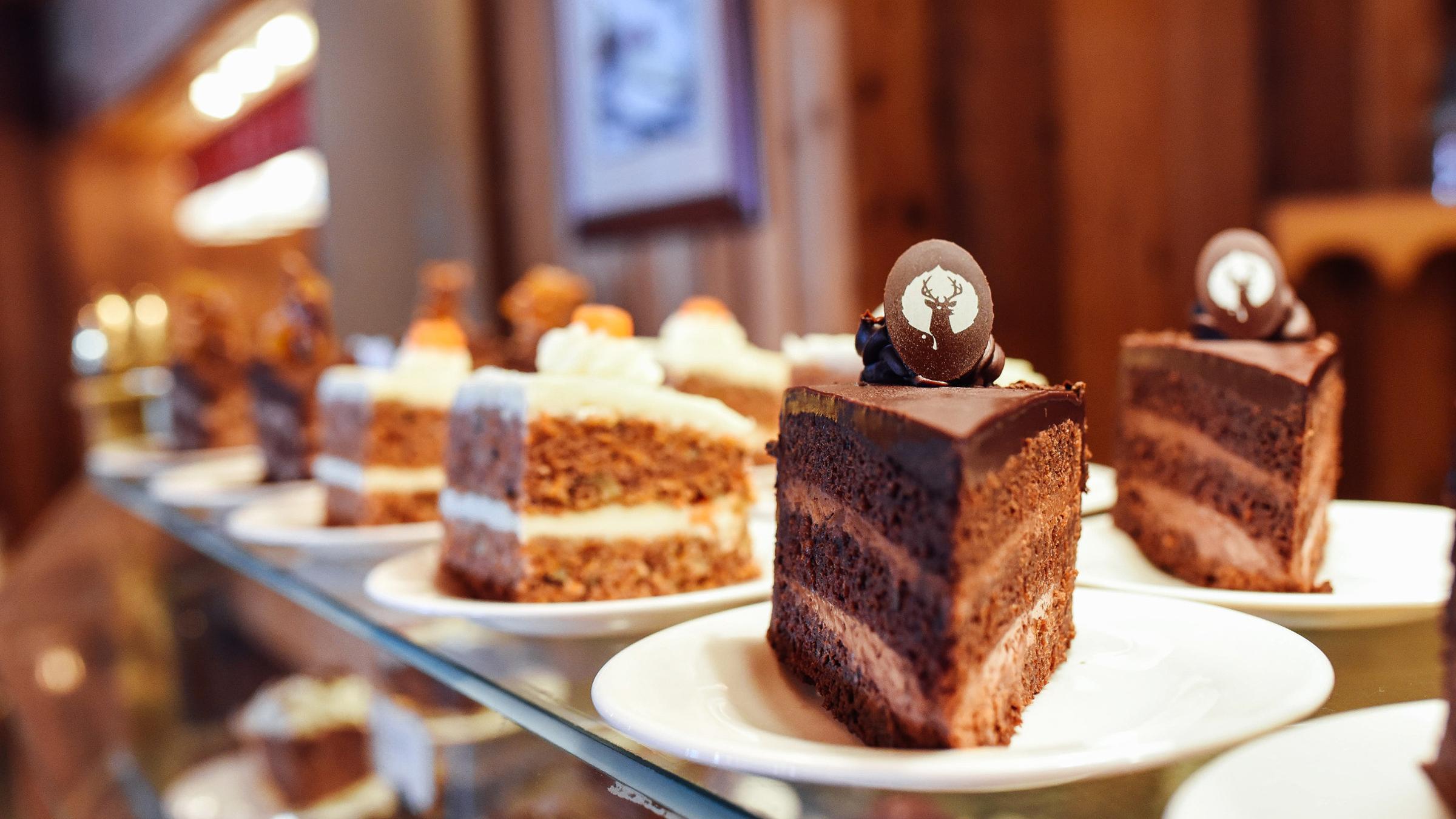 254 Deer Valley Resort Winter_Snow Park Restaurant.jpg