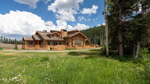 Empire Canyon Lodge summer exterior