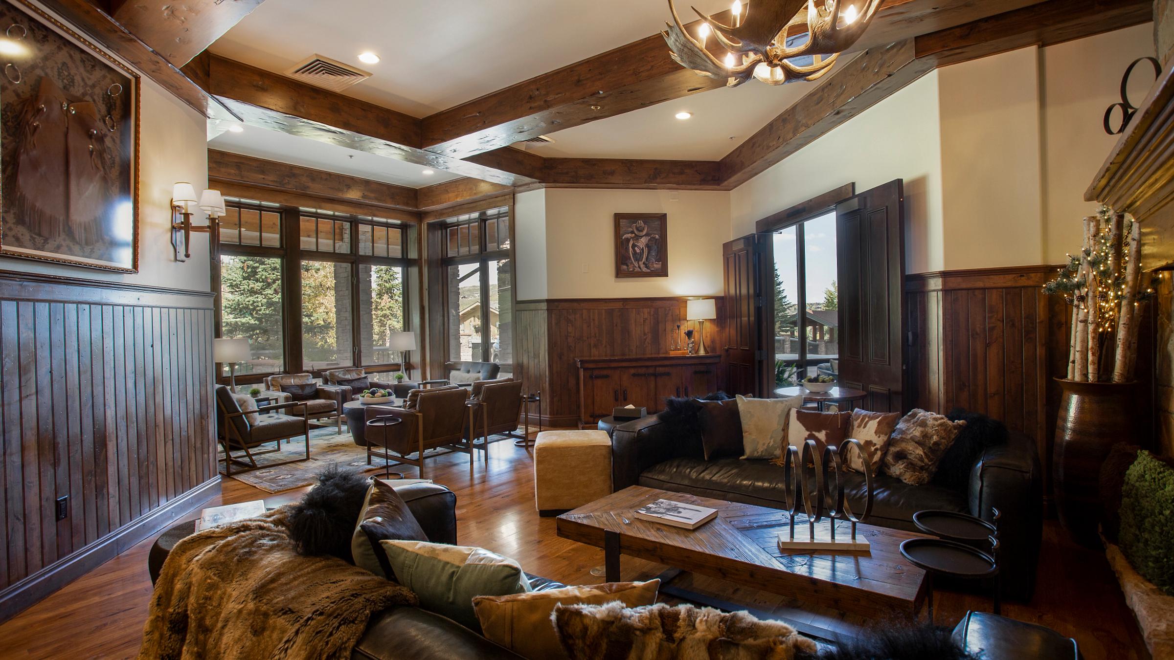 Black Diamond Lodge common area