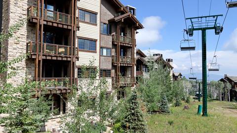 Arrowleaf Property exterior in summer