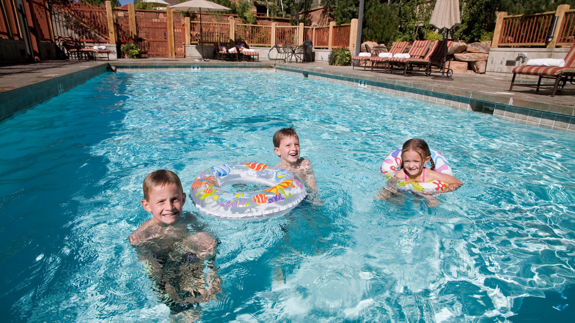 Kids in the pool at the Lodges at Deer Valley