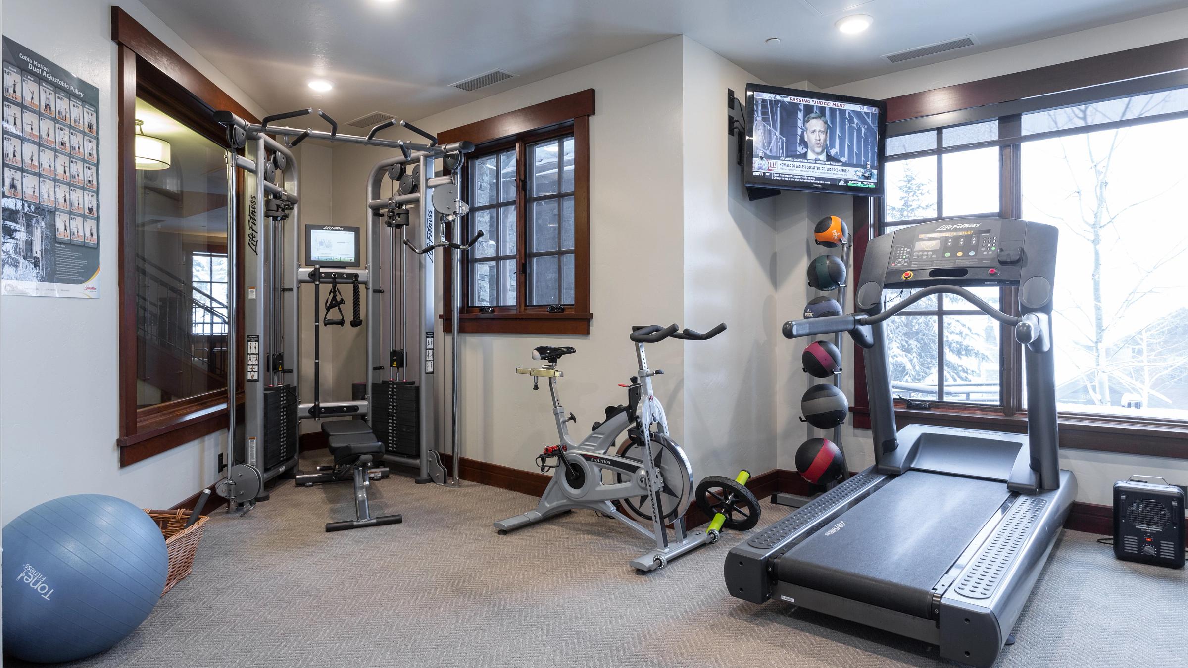 Flagstaff Lodge fitness area