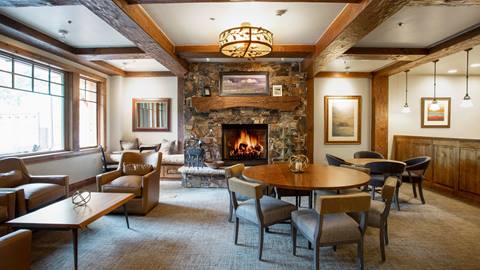 Grand Lodge common area sitting area