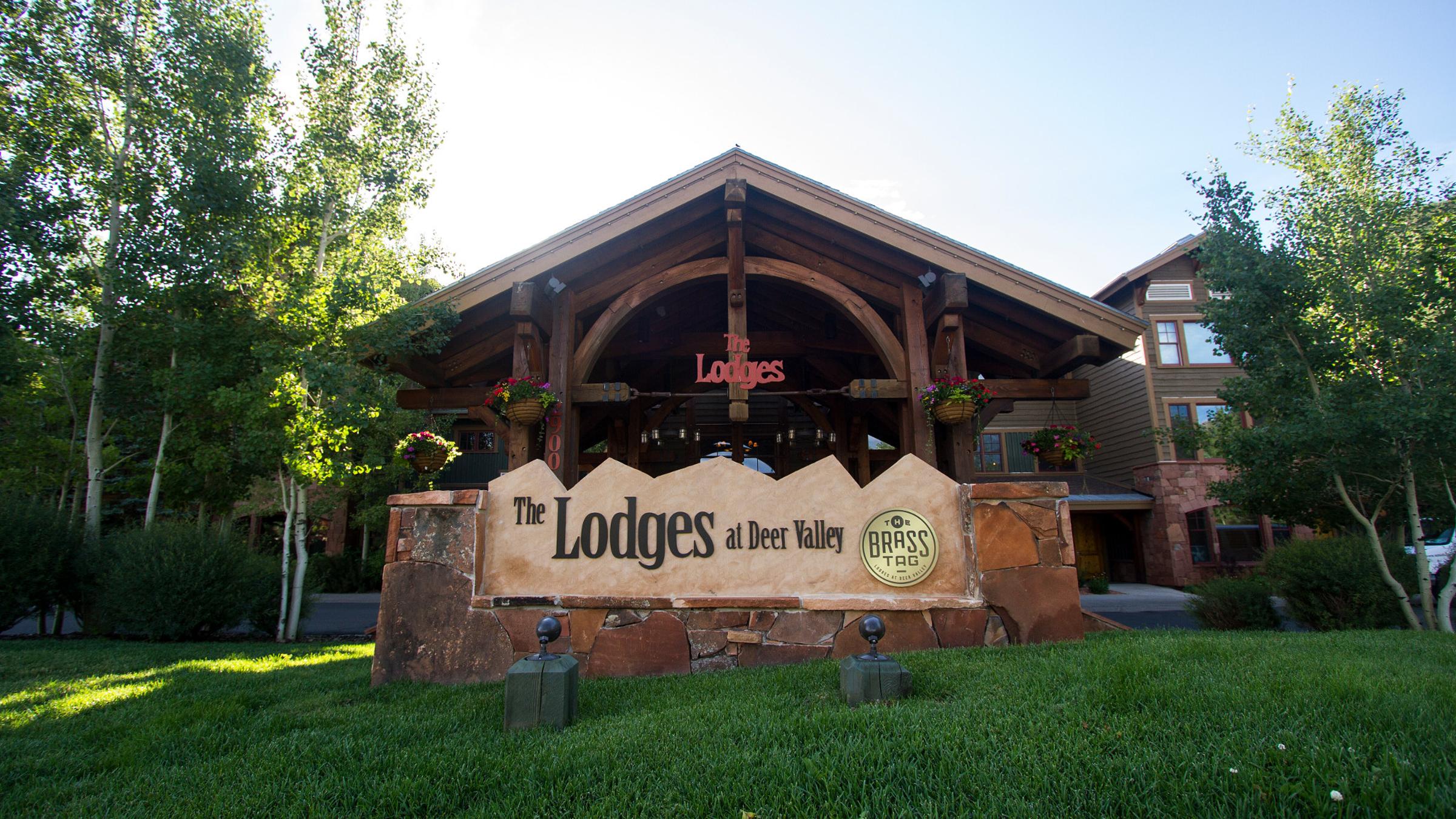 Lodges at Deer Valley summer exterior