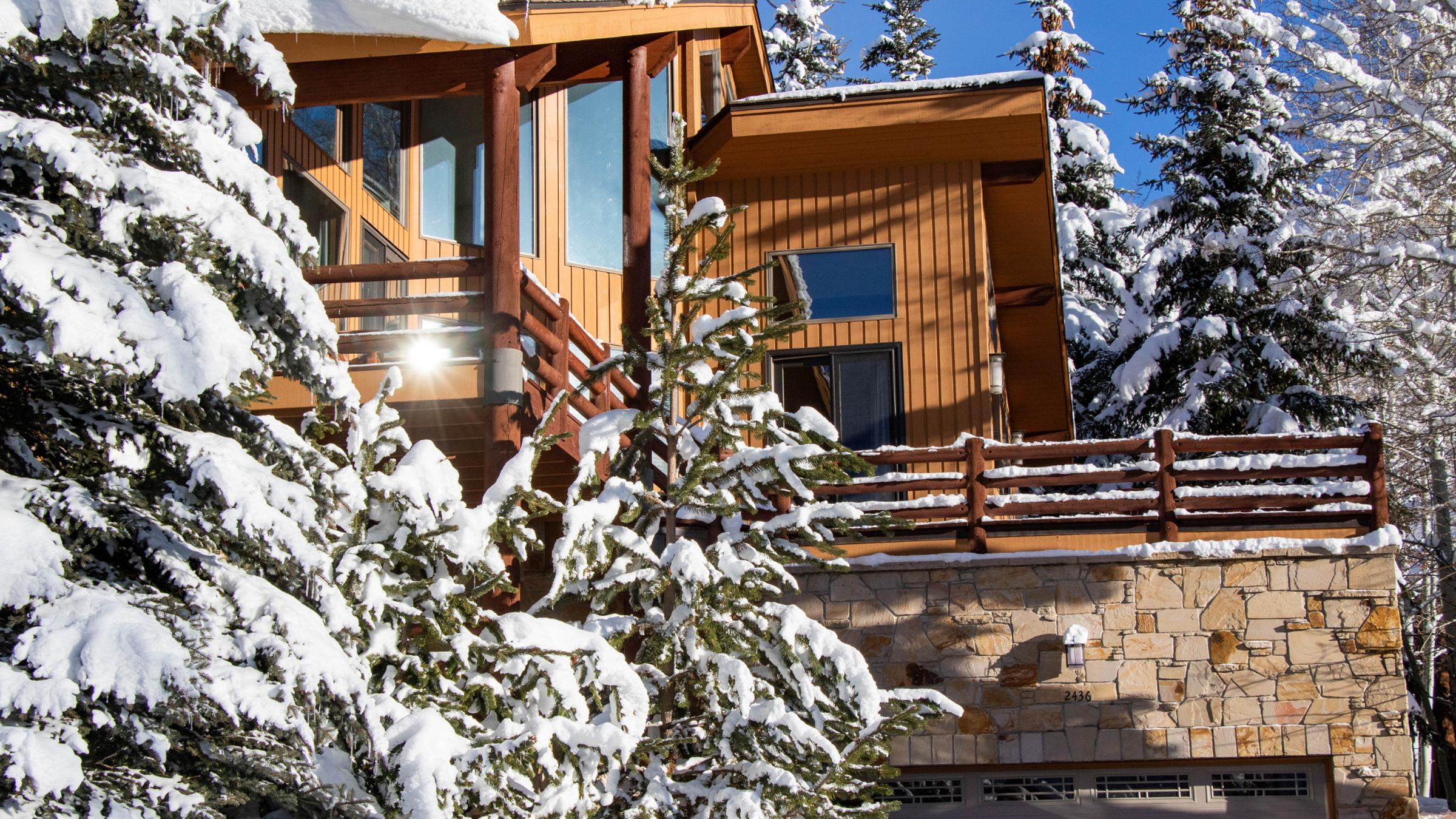 2436 Queen Esther exterior in the Snow