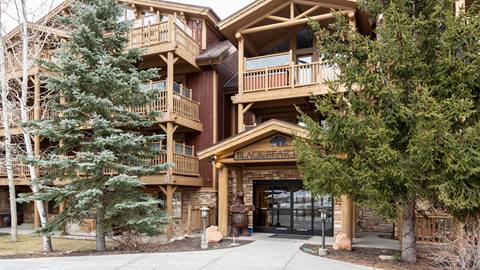 Black Bear Lodge exterior