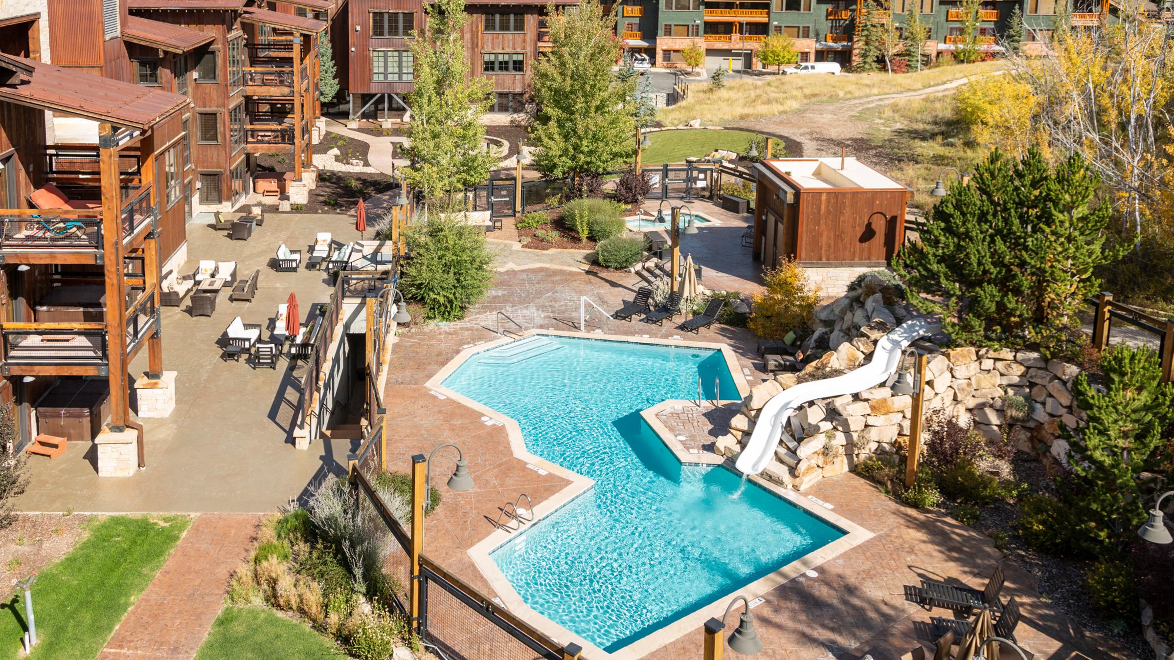 Silver Baron Lodge Pool in Summer